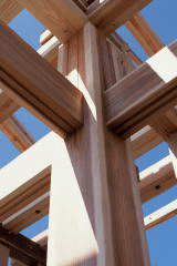 大黒柱　小屋組み